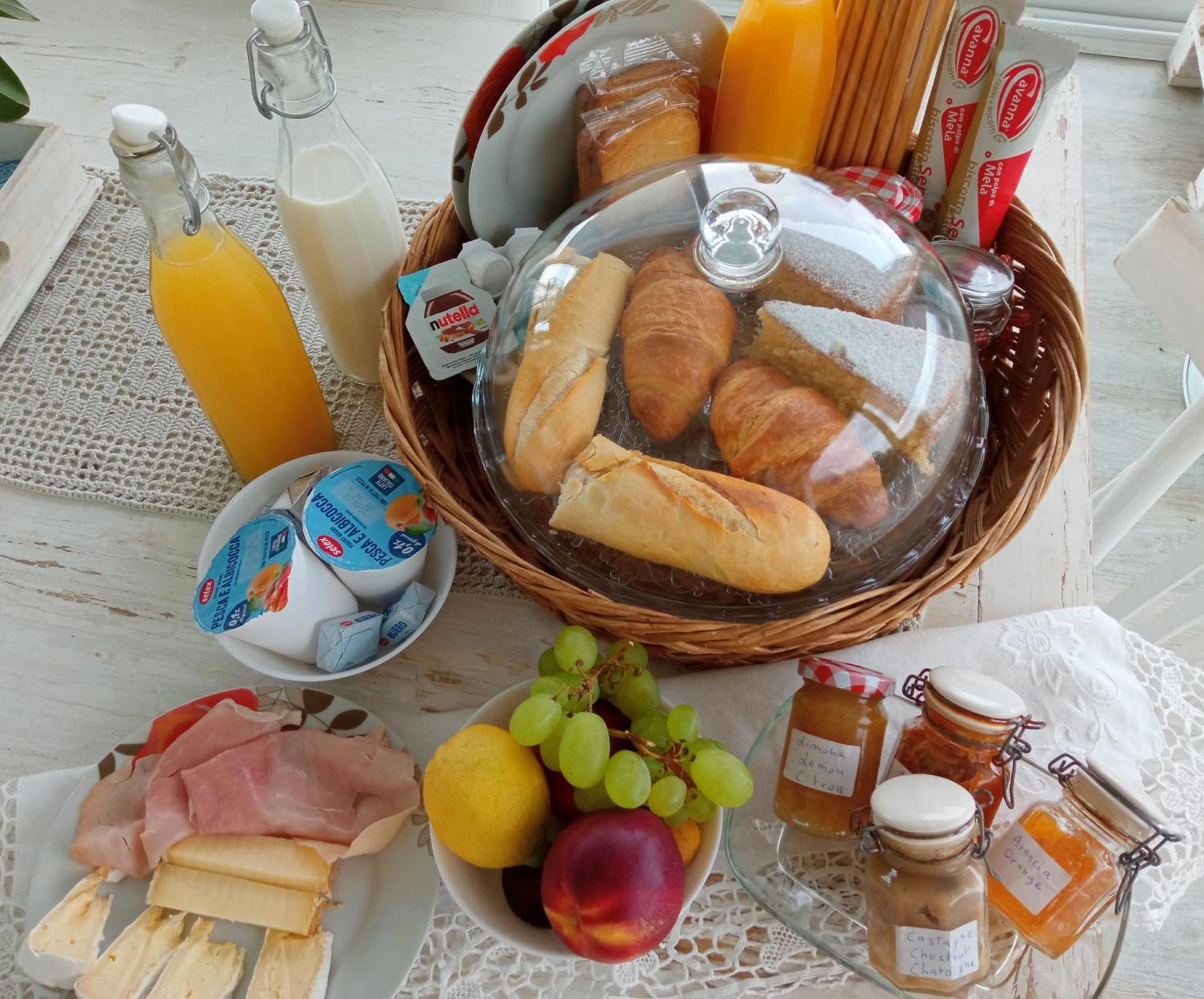 Message In A Bottle Bed And Breakfast Camporosso  Bagian luar foto