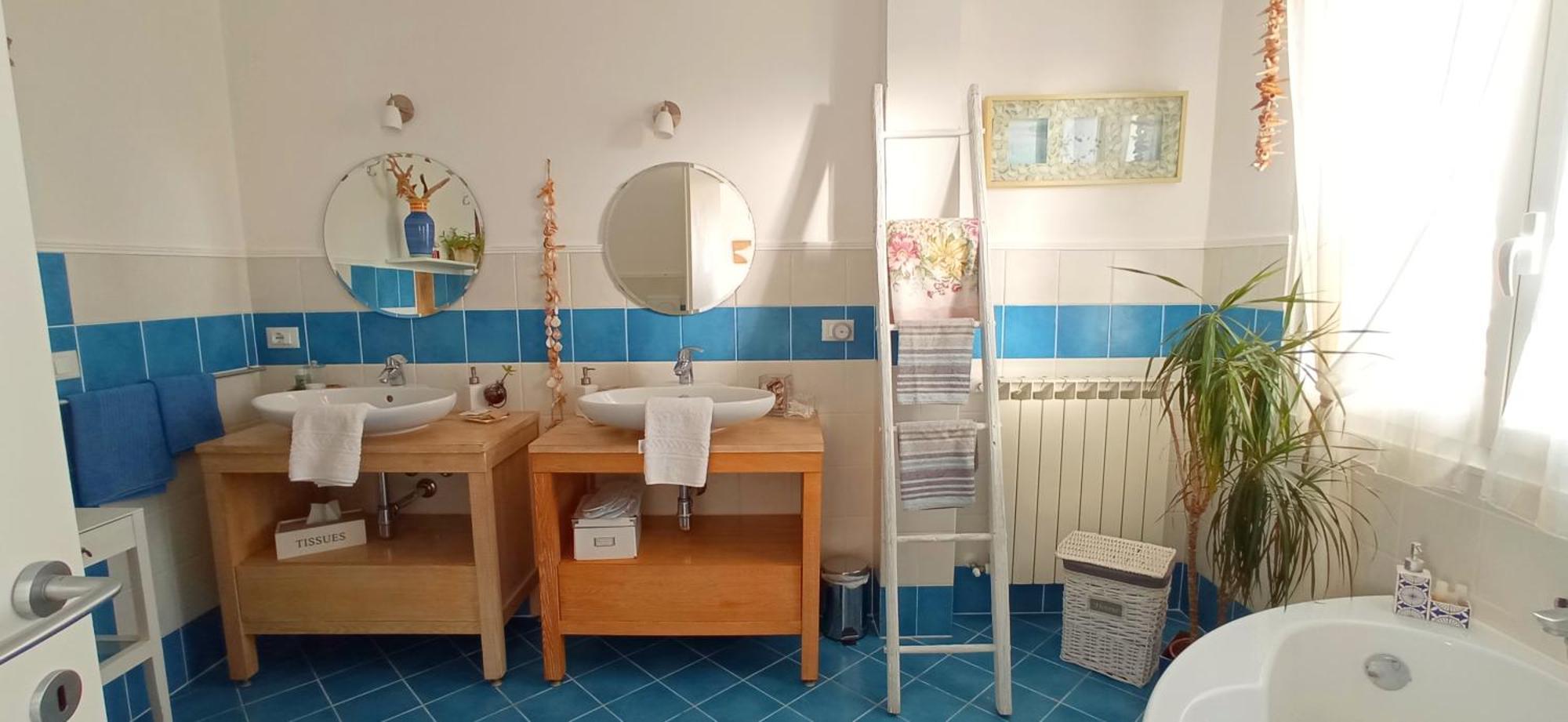 Message In A Bottle Bed And Breakfast Camporosso  Bagian luar foto